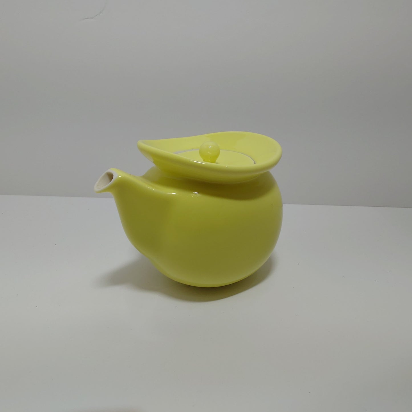 Yellow Glaze Peach Tea Set from Lu Yu (#002)