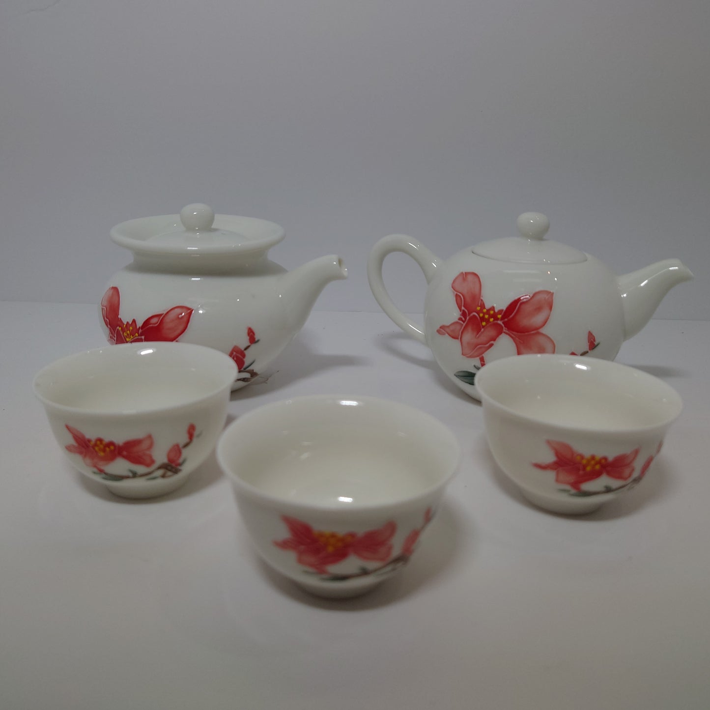 Red Lily/ White Porcelain Chinese Tea Set