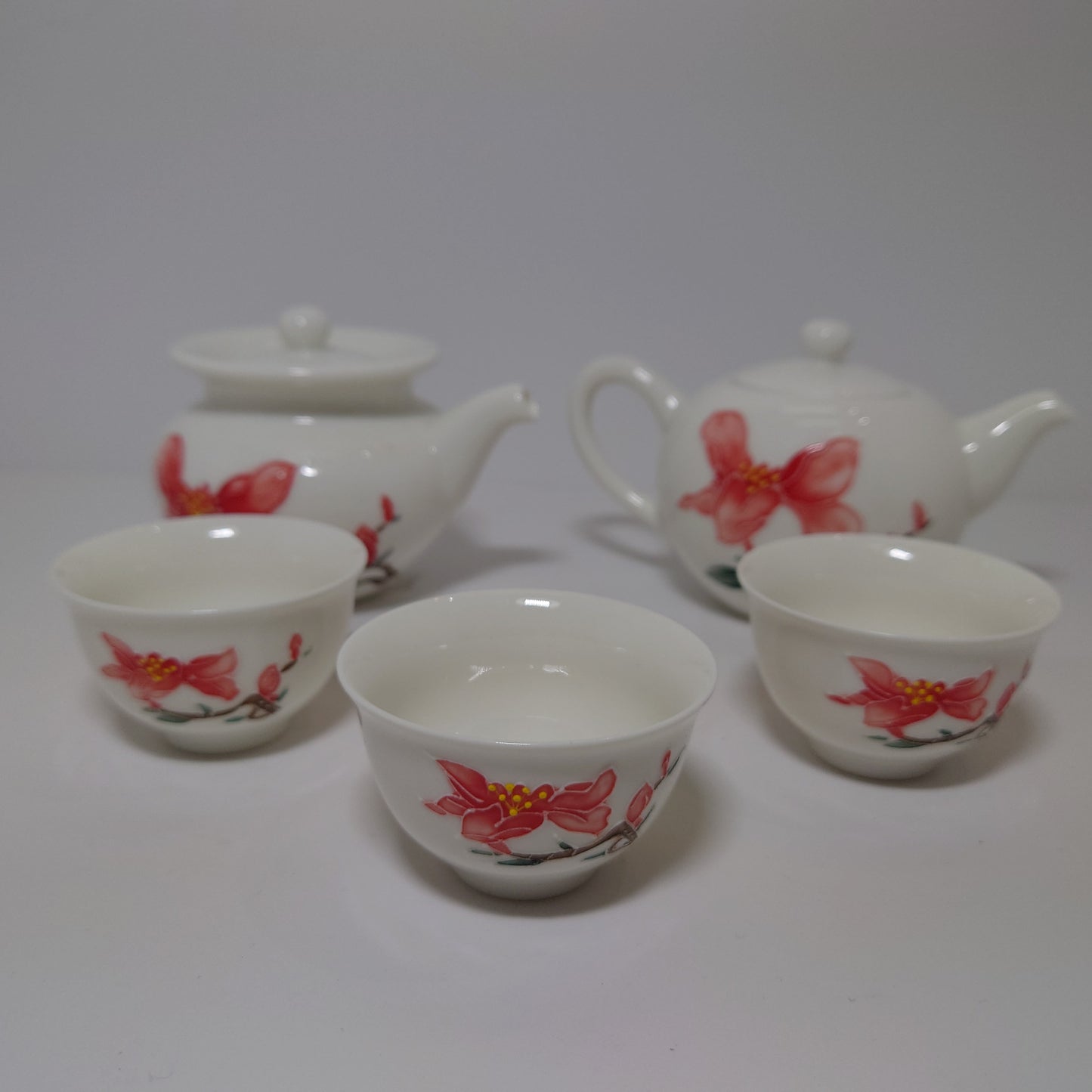 Red Lily/ White Porcelain Chinese Tea Set