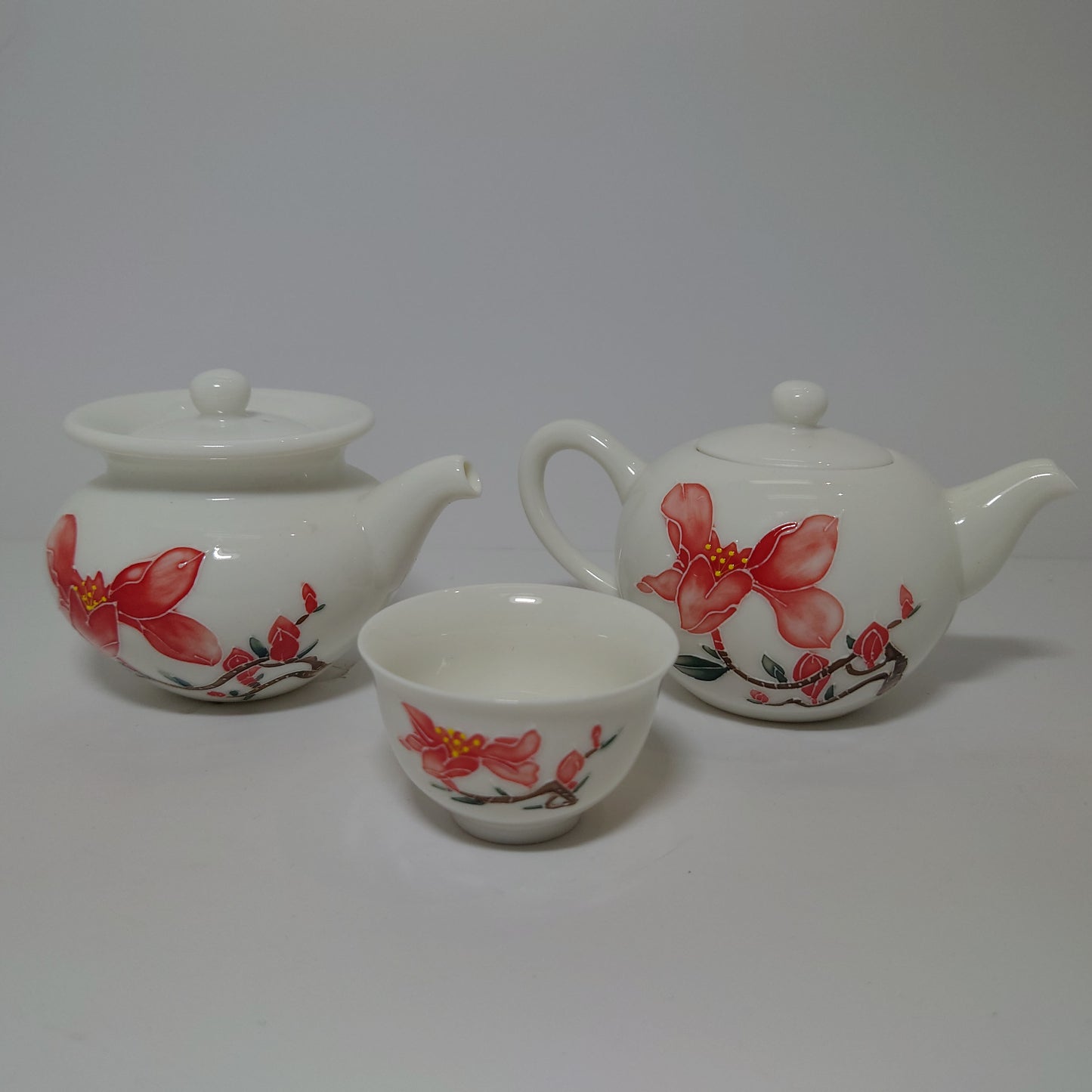 Red Lily/ White Porcelain Chinese Tea Set