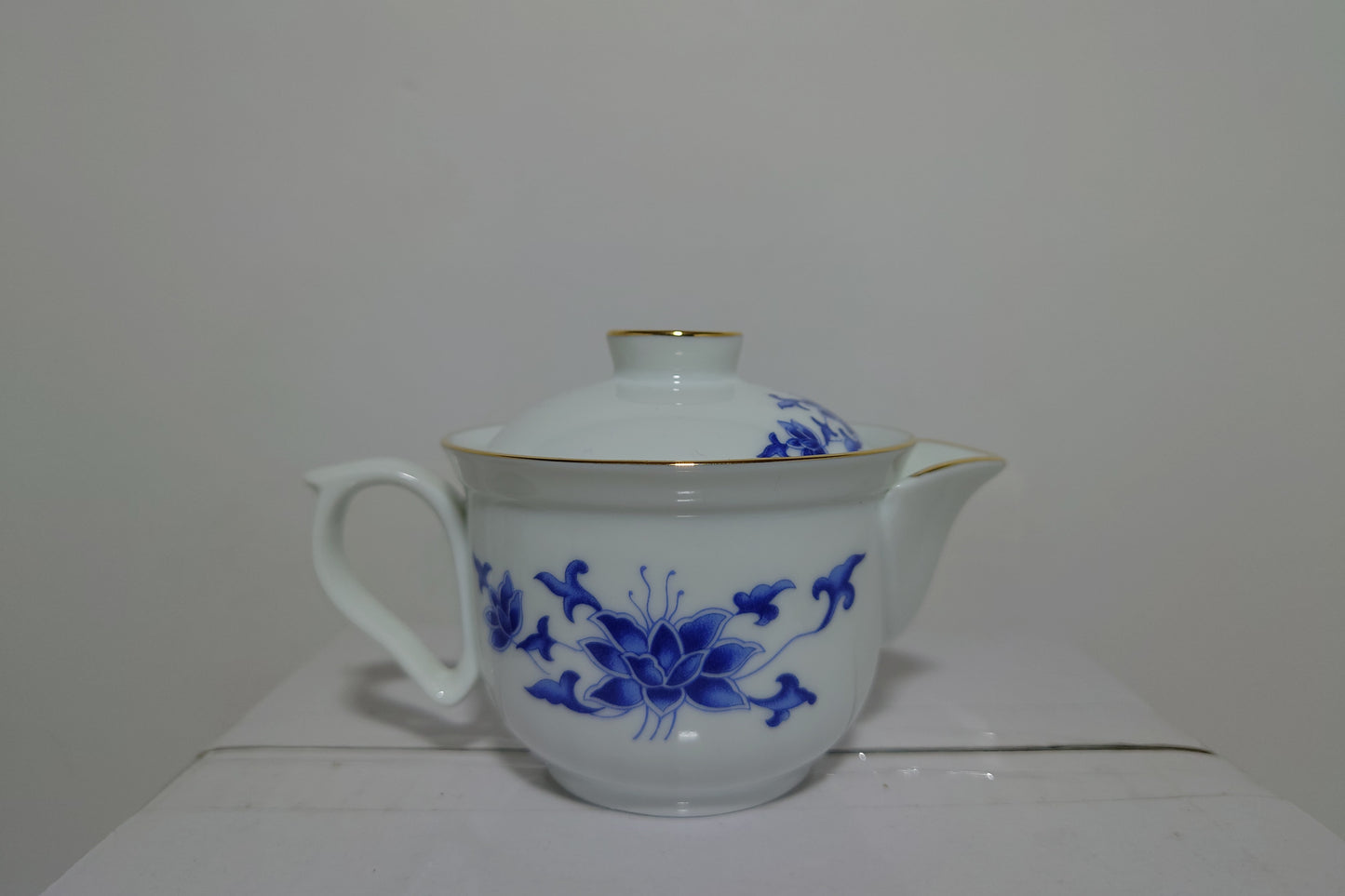 Porcelain Tea Pot #023 (#1045)